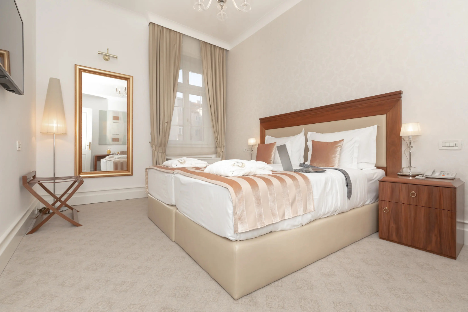 Бутик-отель Le Premier