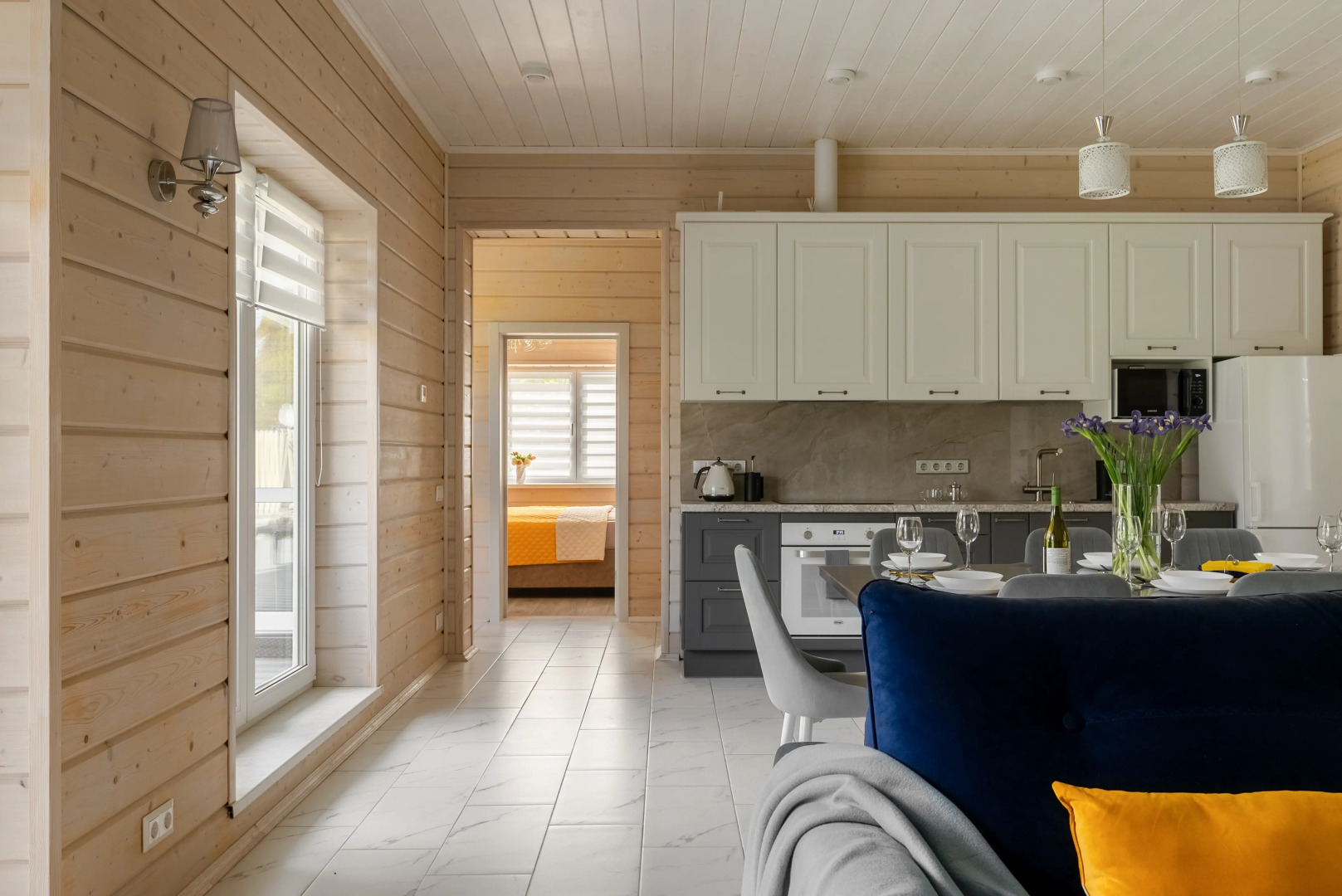 Частный дом Коттедж у озера на Речной