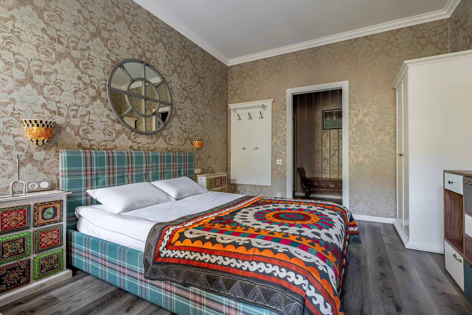 Апартаменты Скромное обаяние Петербурга