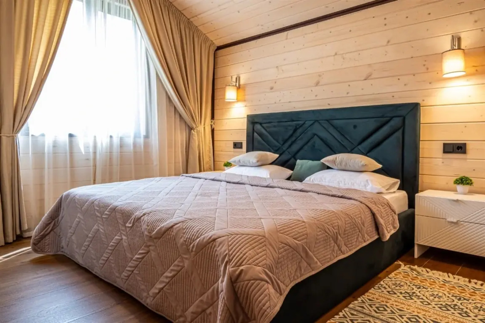 Коттедж Семейные Люкс в Терсколе от Квартирукинг