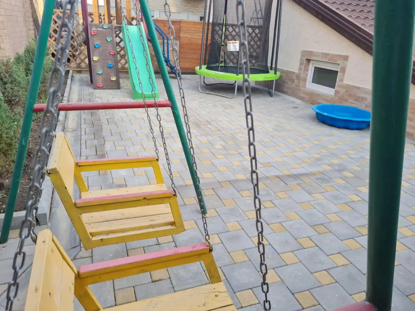 Balmiv Guest house