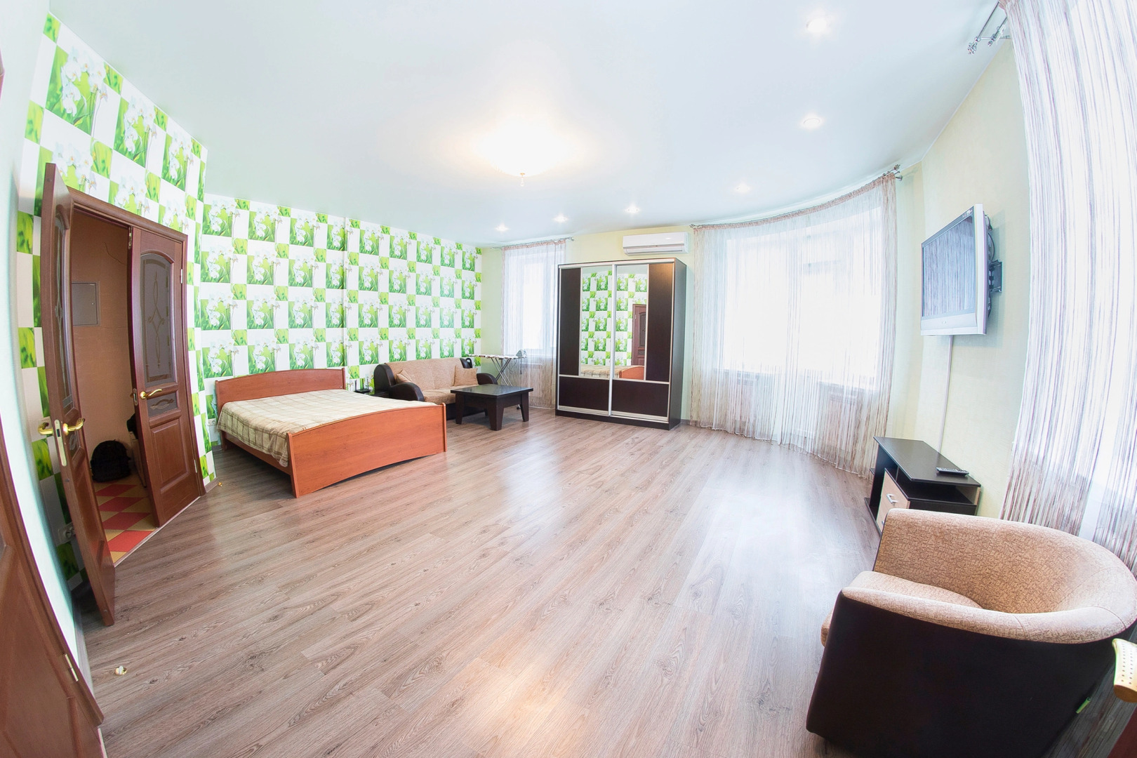 Апартаменты Saratov Lights на Мичурина 47