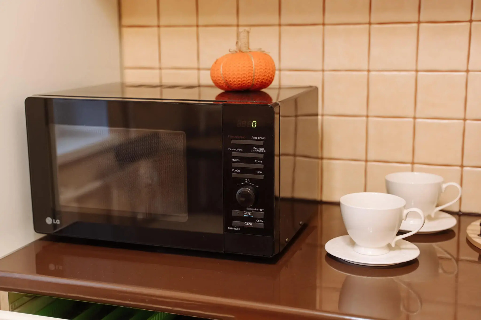 Апартаменты 9 ночей на Чкалова 48