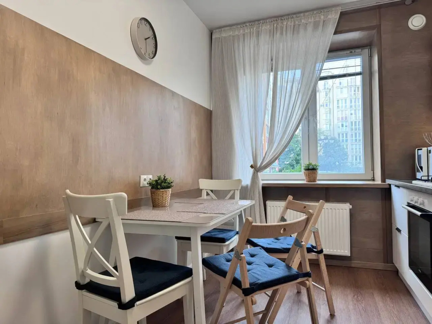 Апартаменты 39квартир с детской кроваткой