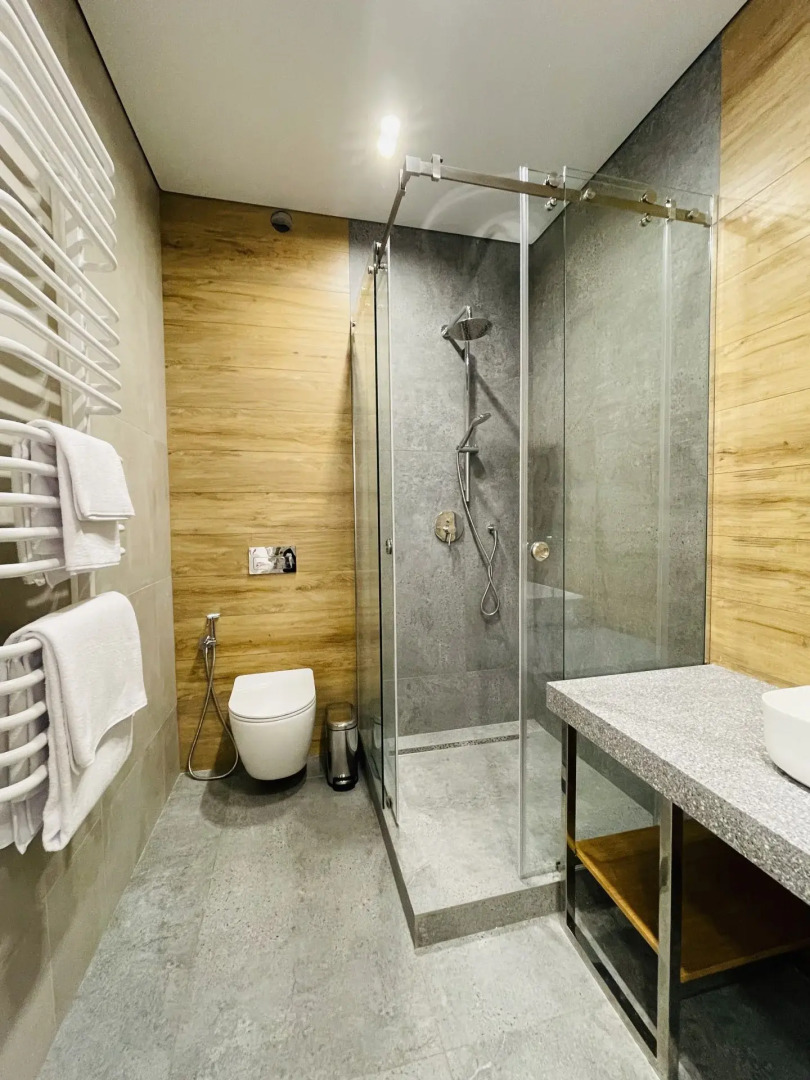 Апартаменты Apartburo Делюкс  в бельэтаже у моря