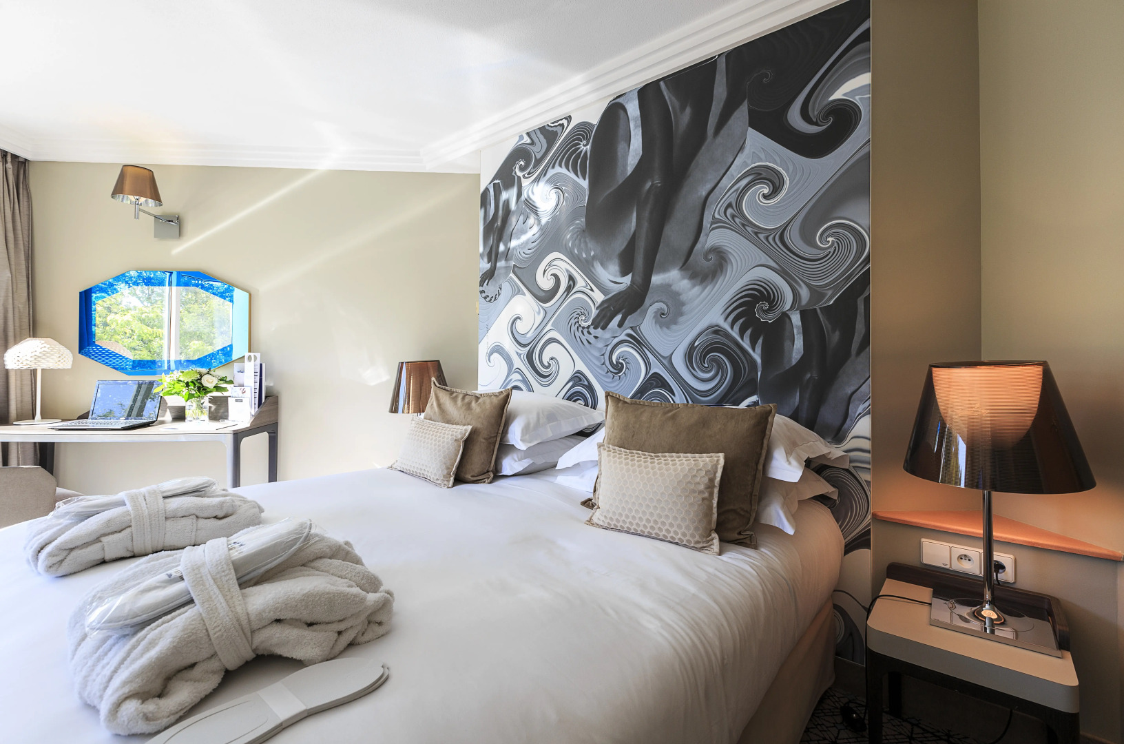 Отель Vichy Spa Hôtel Les Célestins