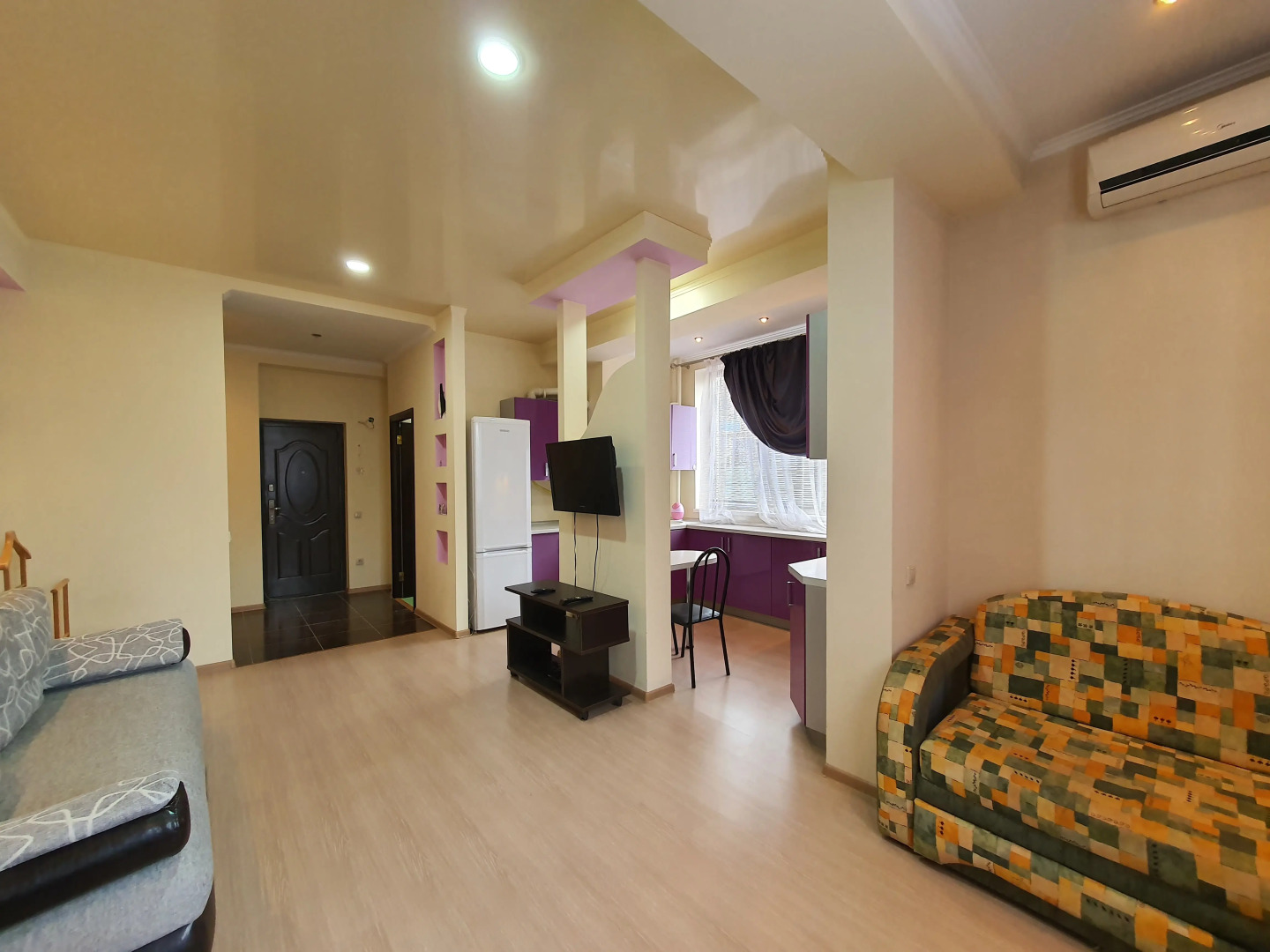 Апартаменты Студия на Полтавской 21д от HomeHotelSochi