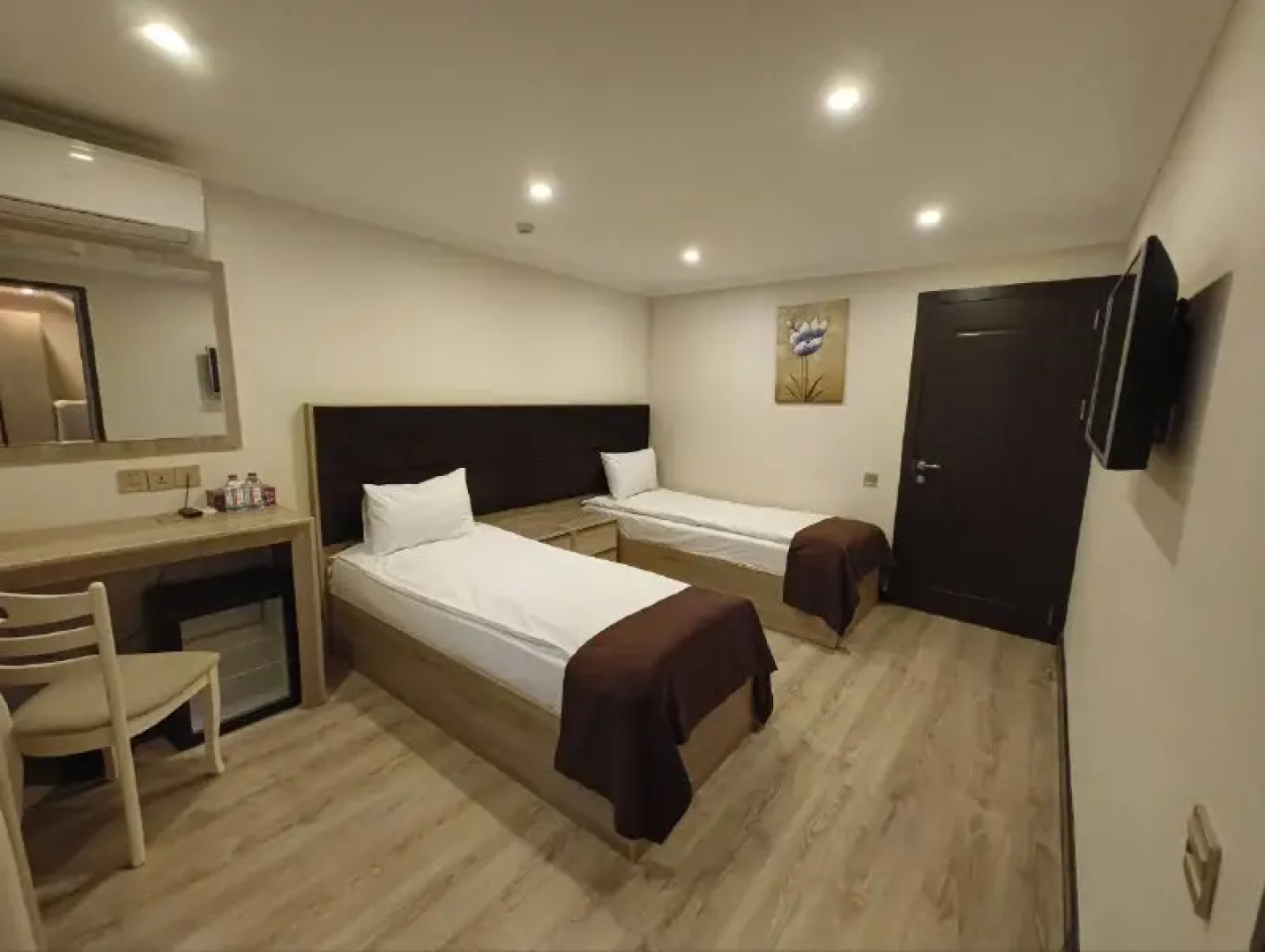 Deluxe City Boutique Hotel