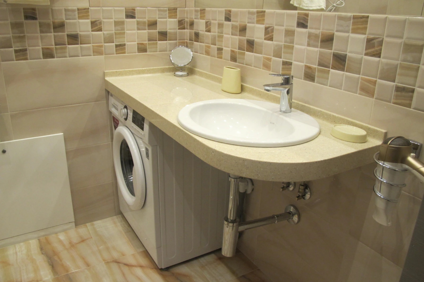 Апартаменты на Бульваре Надежд 8/2