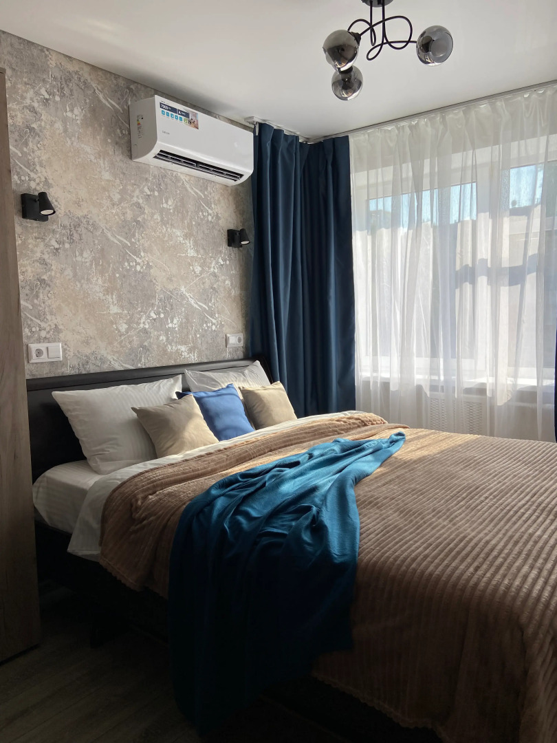 Апартаменты Эль Апарт на Содружества 66/110