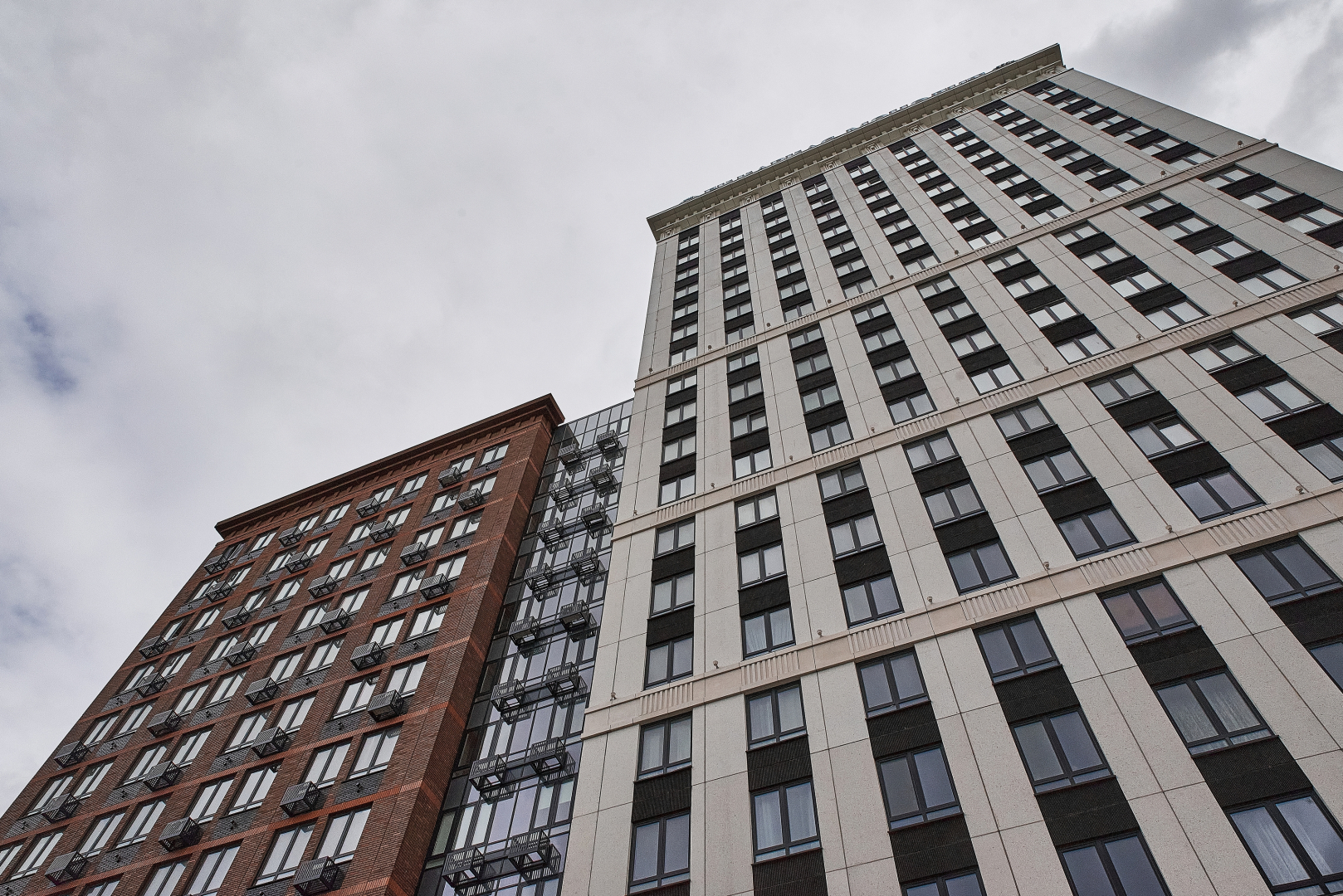 Апартаменты Km Tower Plaza