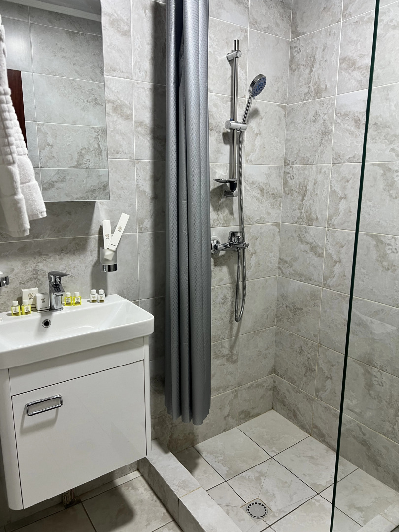 Отель Orzu Tur Grand