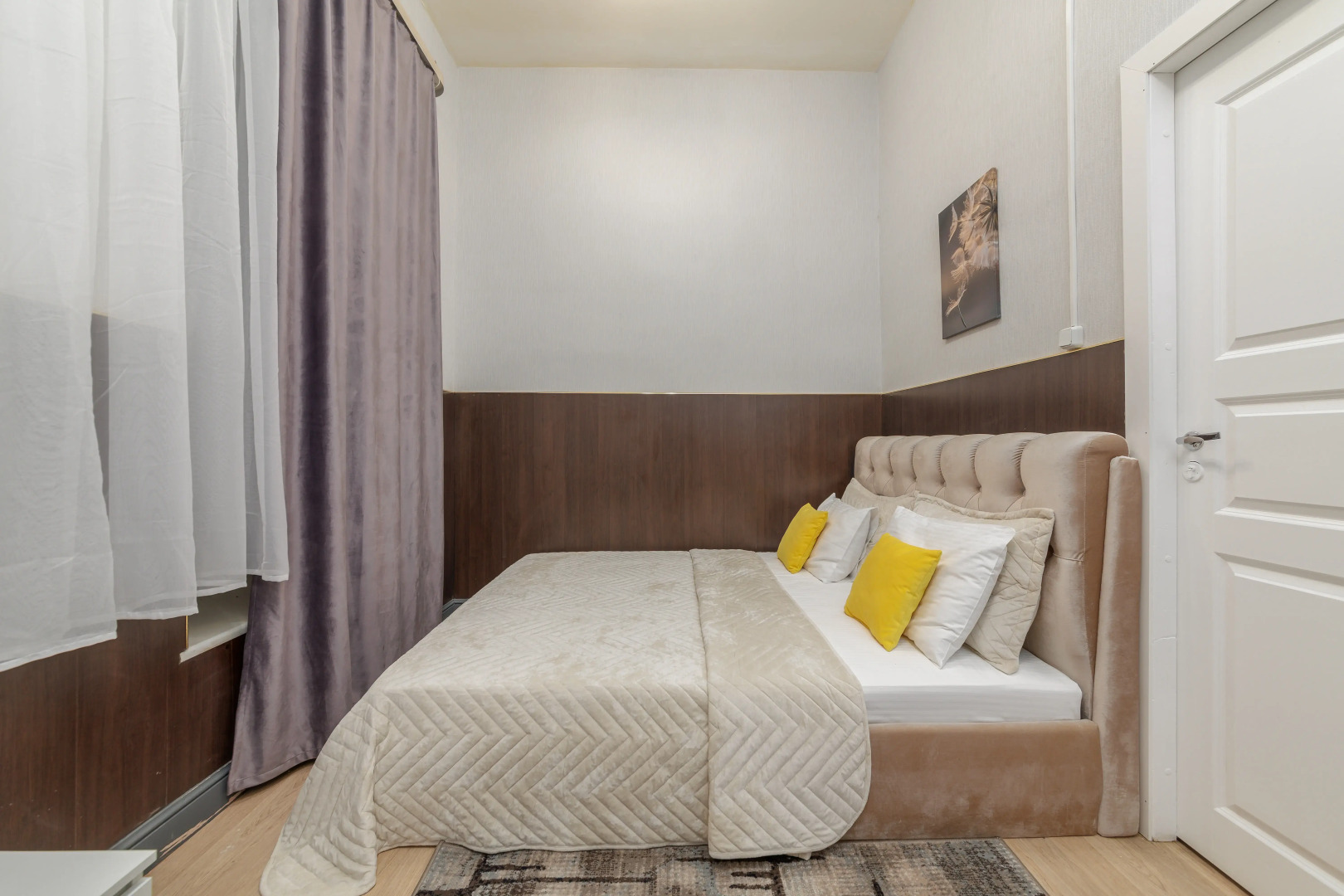 Апартаменты у Восстания