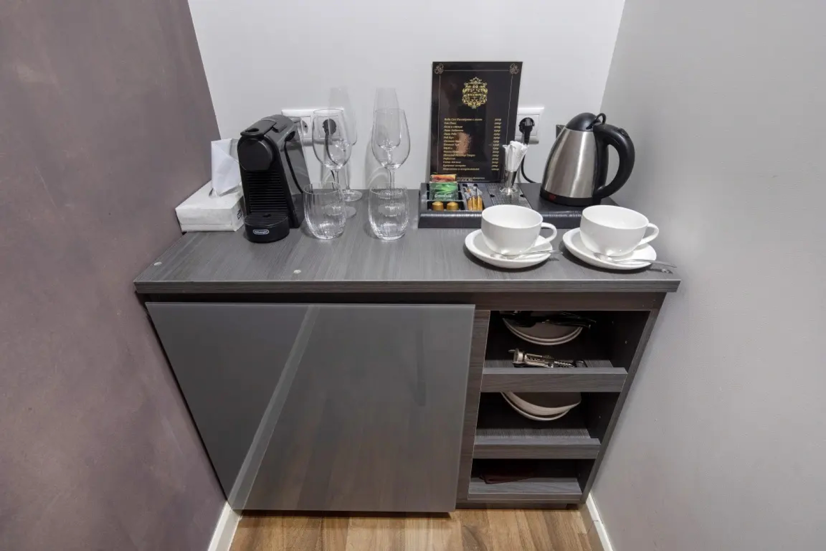 Rockmond 64 Junior Suite 4