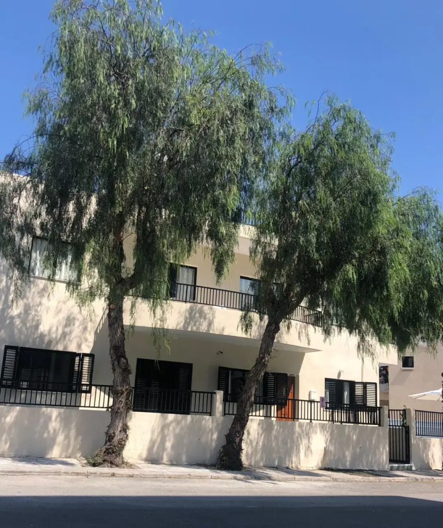 Апарт-отель Athinas Court