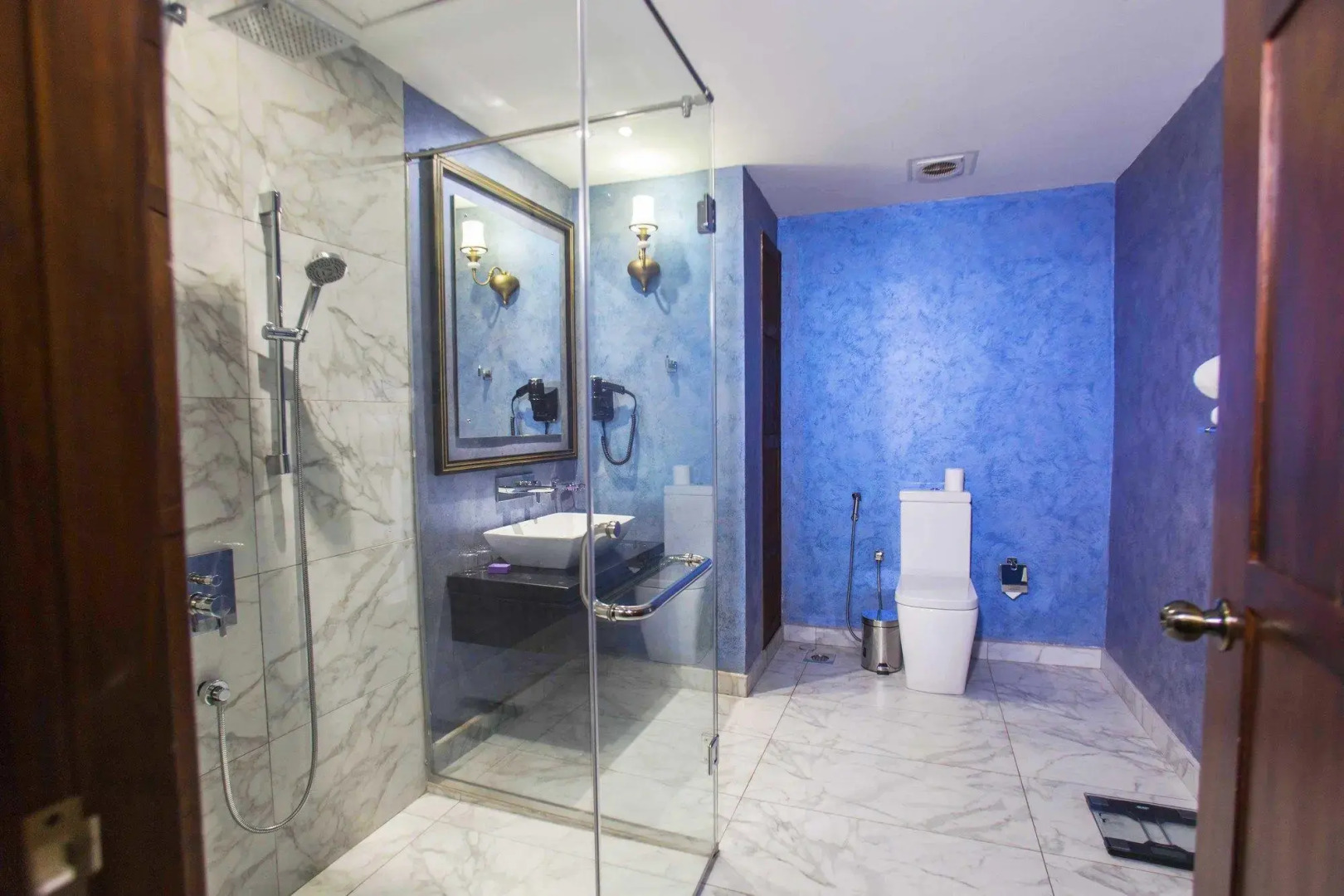 Отель The Steuart by Citrus