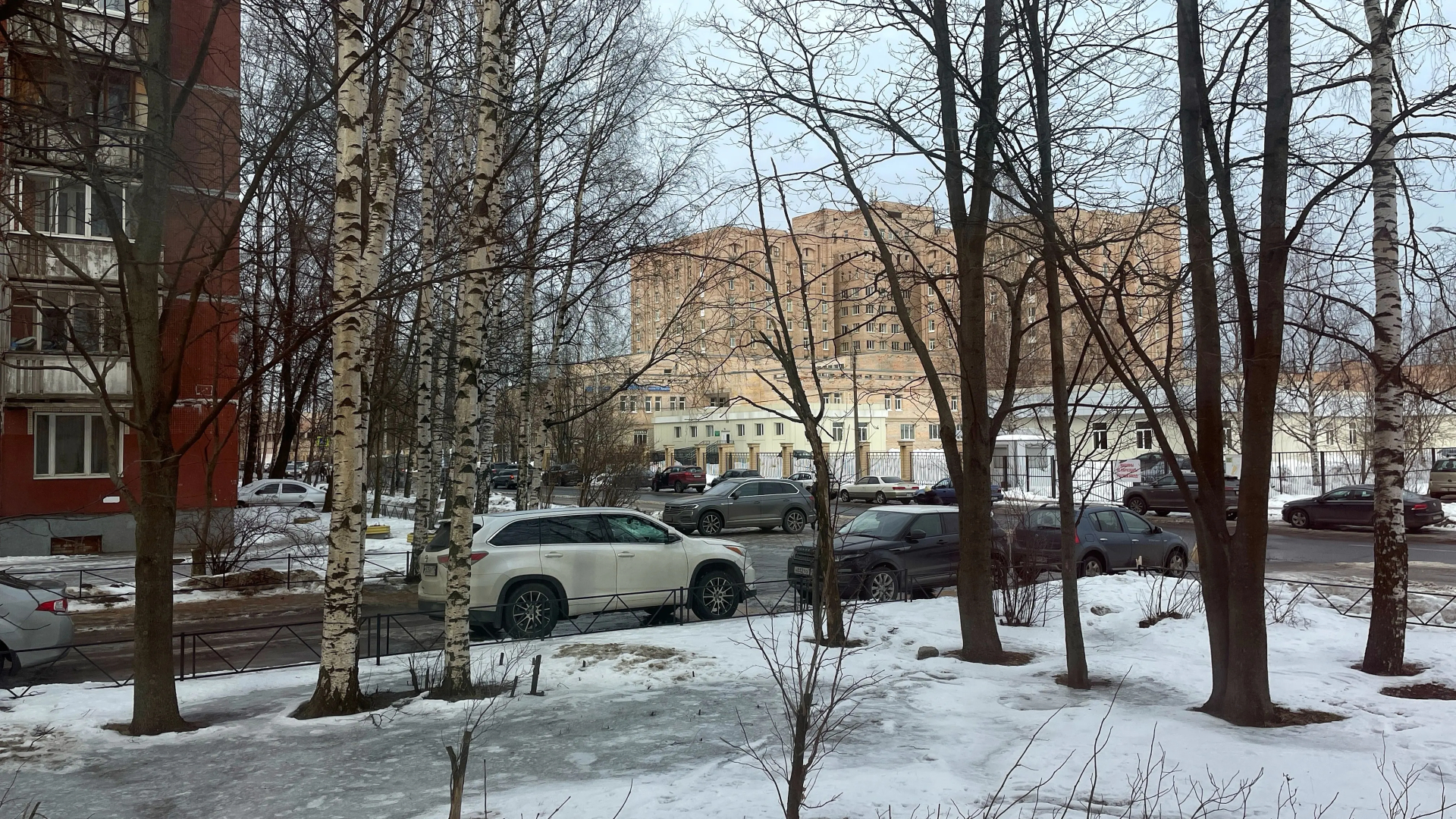 Апартаменты Едем во Вредена! Уютные квартиры у центра травматологии и ортопедии