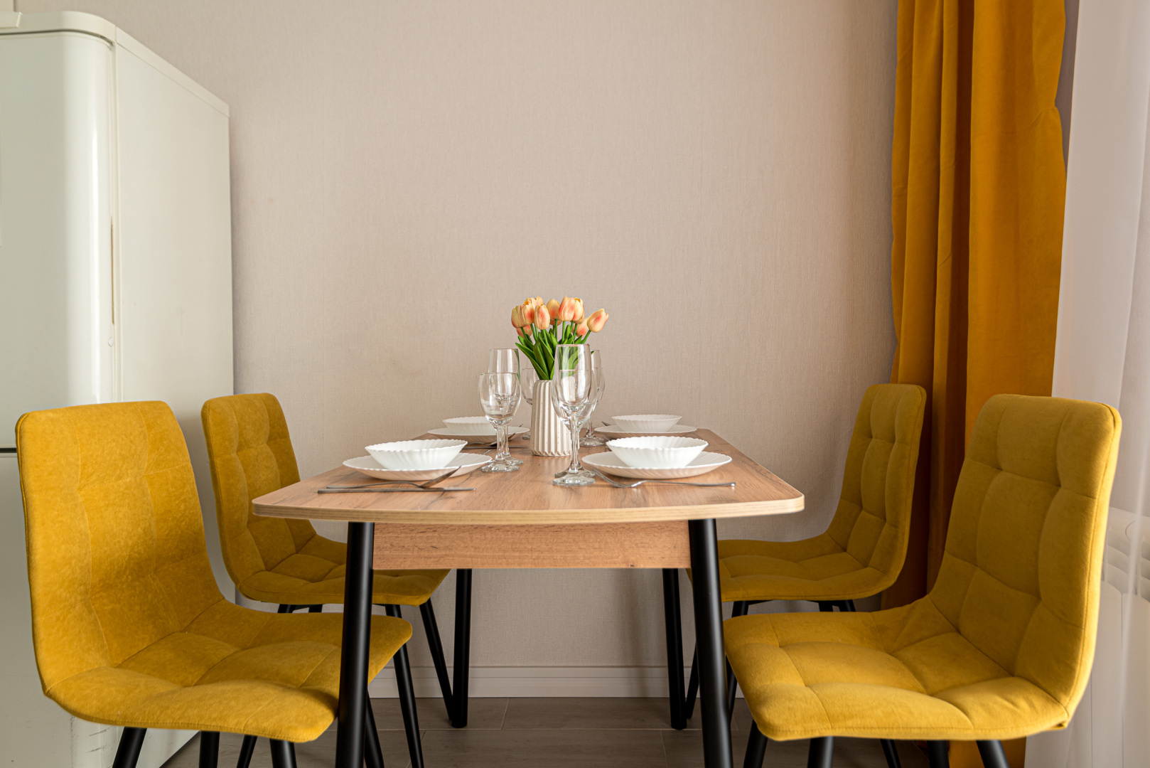 Квартира 1-к в новом мкр. на Прокопьева 11 от RentAp, 4 сп.места, 2 TV, широкая кровать