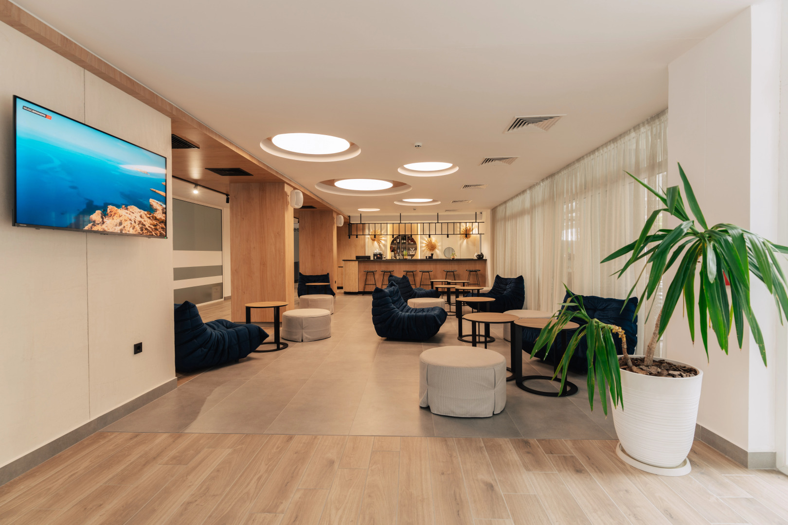 Отель SUNEO Perla