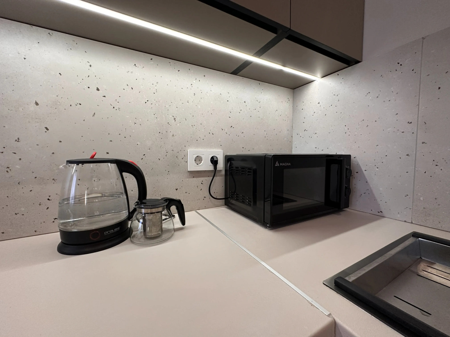 Квартира Лучшие Апартаменты Алматы Напротив ТРЦ Мега Алматы 97