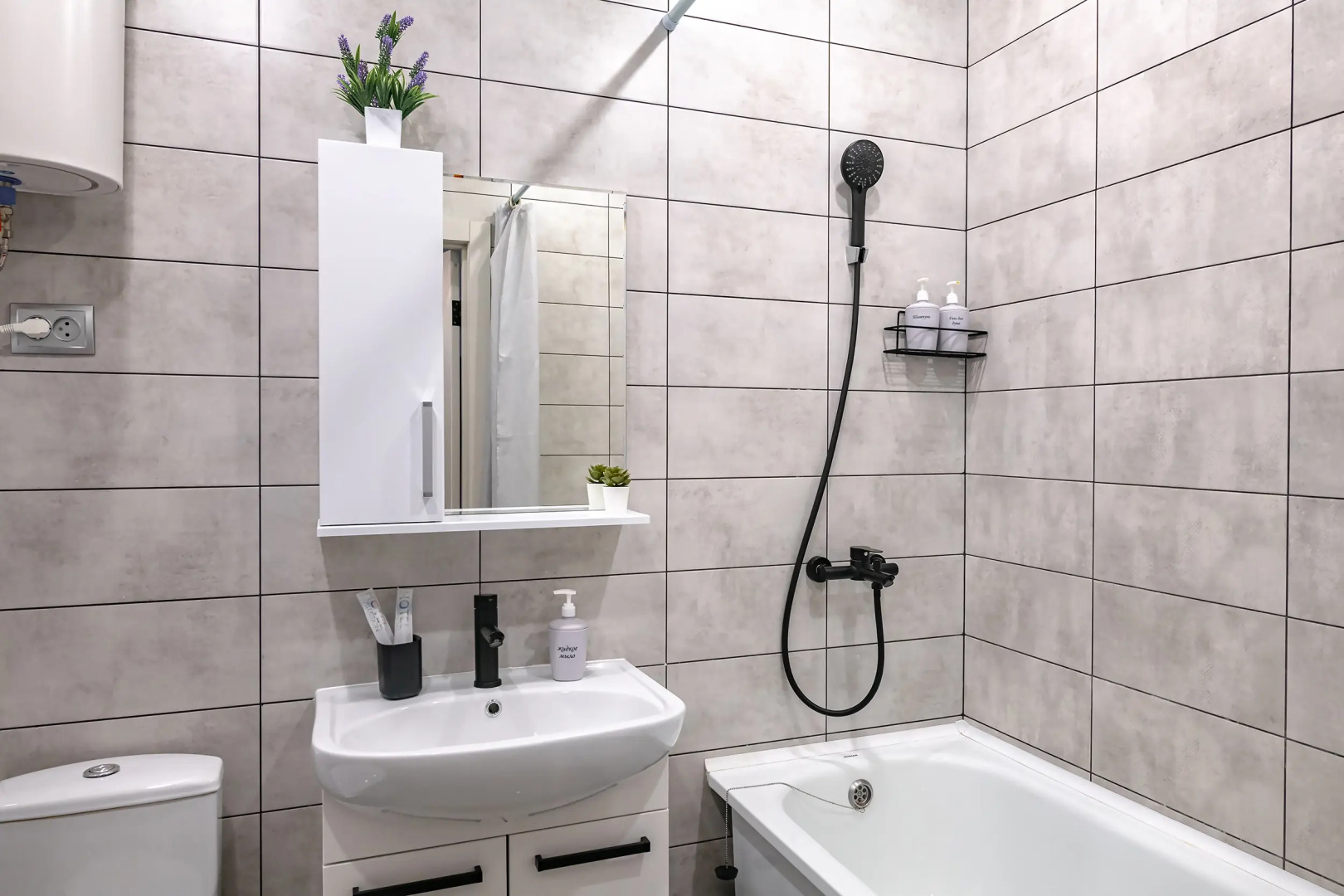 Апартаменты TopHouse на Нейбута  2А к4