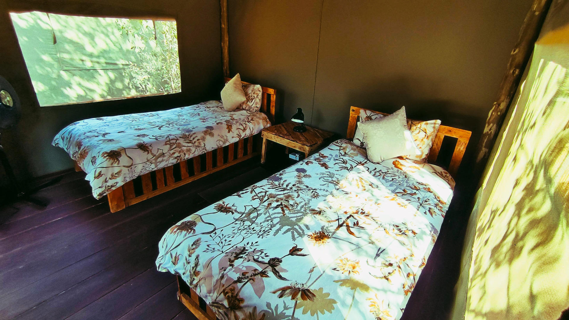 Хостел Elephant Trail Guesthouse and Backpackers