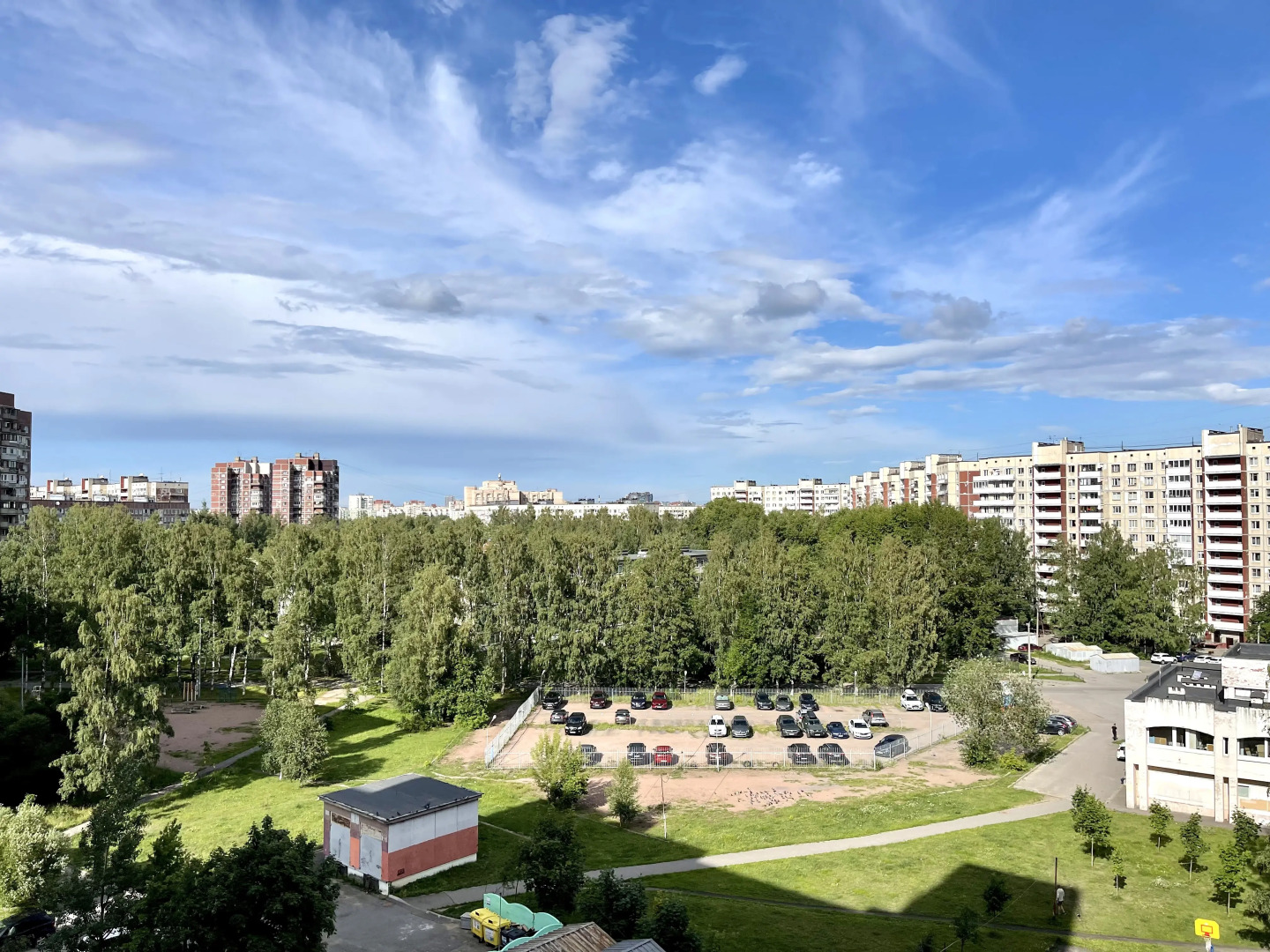 Квартира Приятная Около Вредена  на Веденеева 4