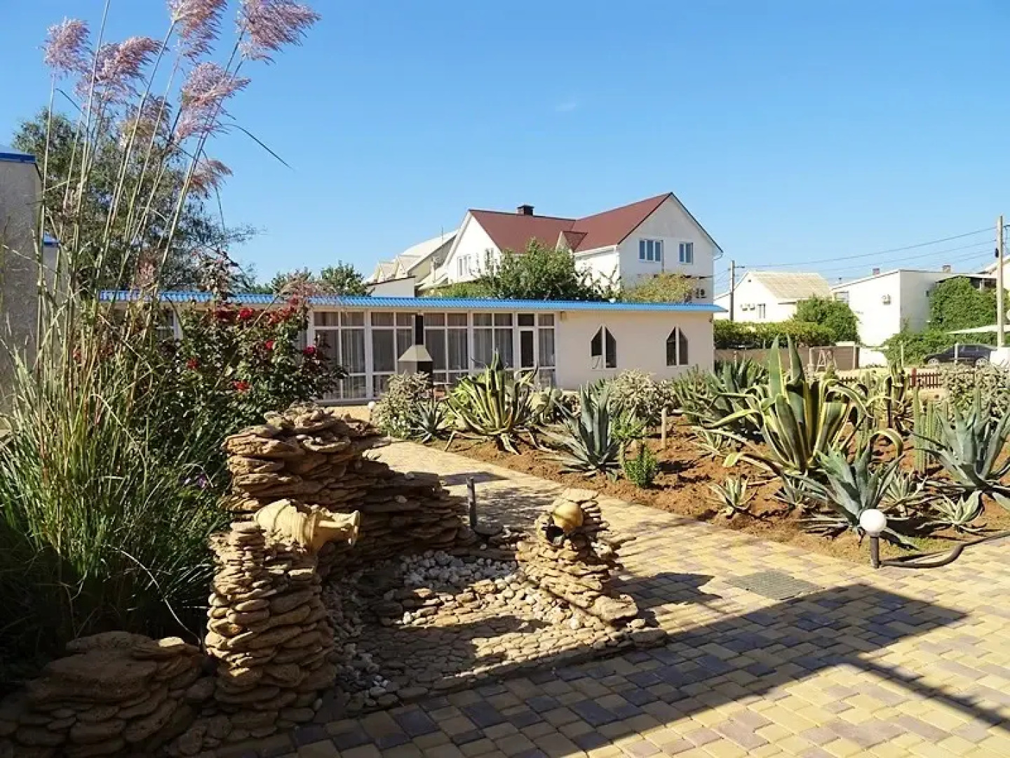 Отель Gala Paradise