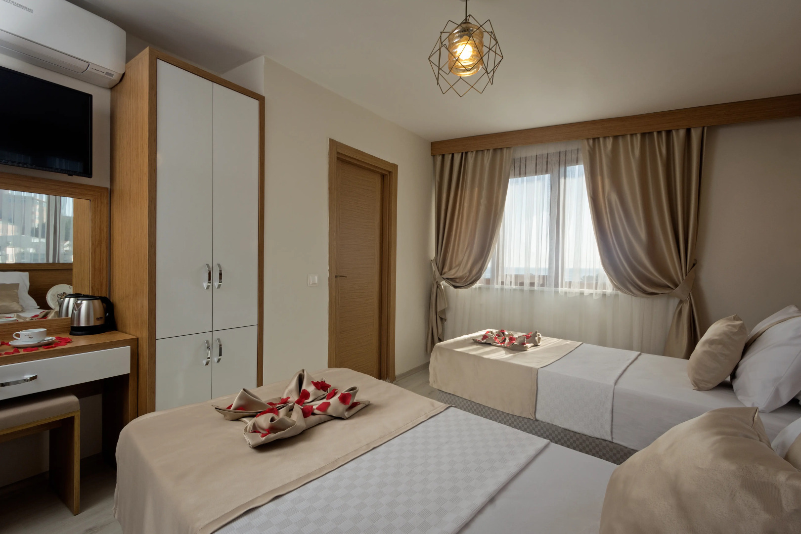 Отель Zeyn Otel Istanbul