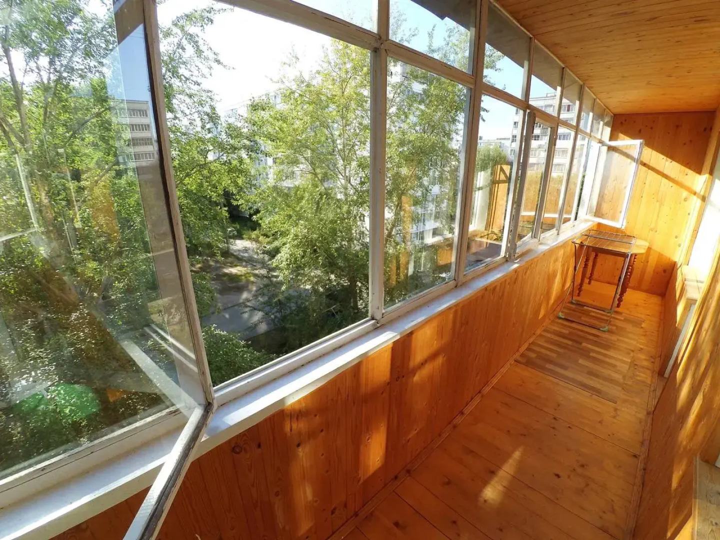 Квартира у озера