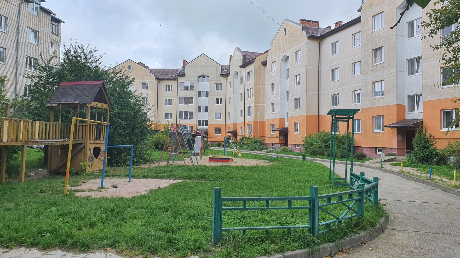 Апартаменты на Железнодорожном переулке