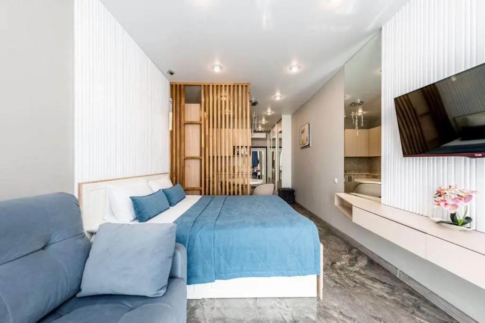 Апартаменты Метрополь с видом на море 392