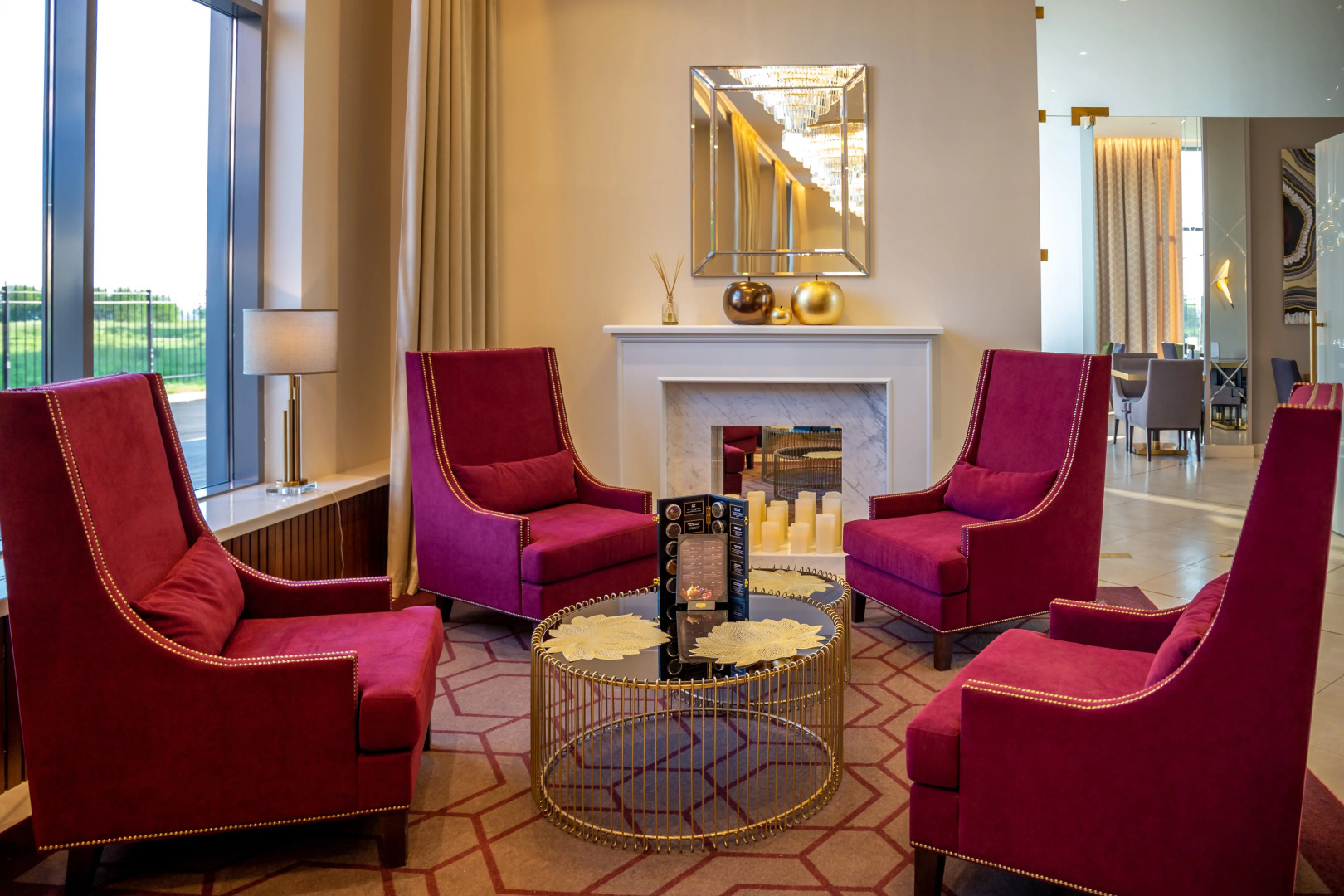 Отель Lahta Plaza