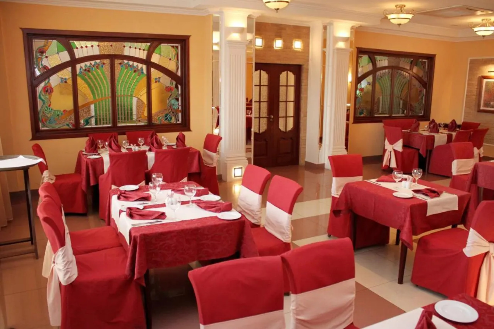 Отель Надеждинский