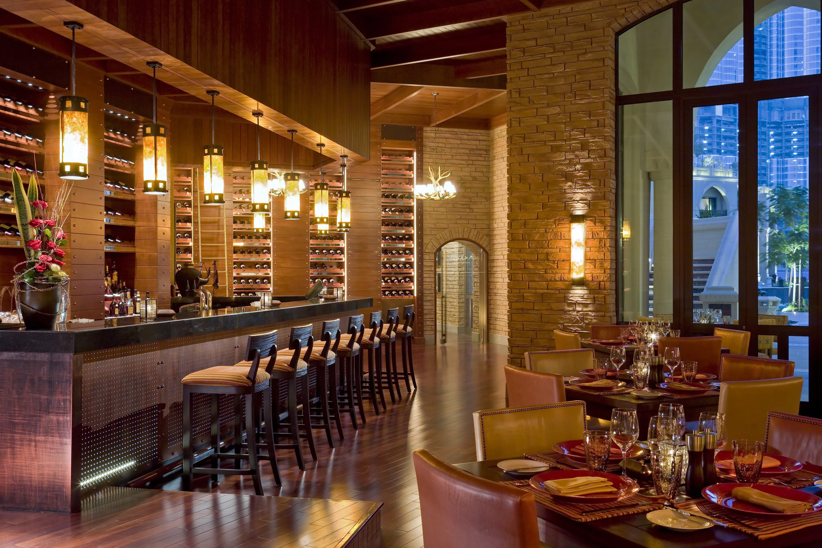 Отель Palace Downtown