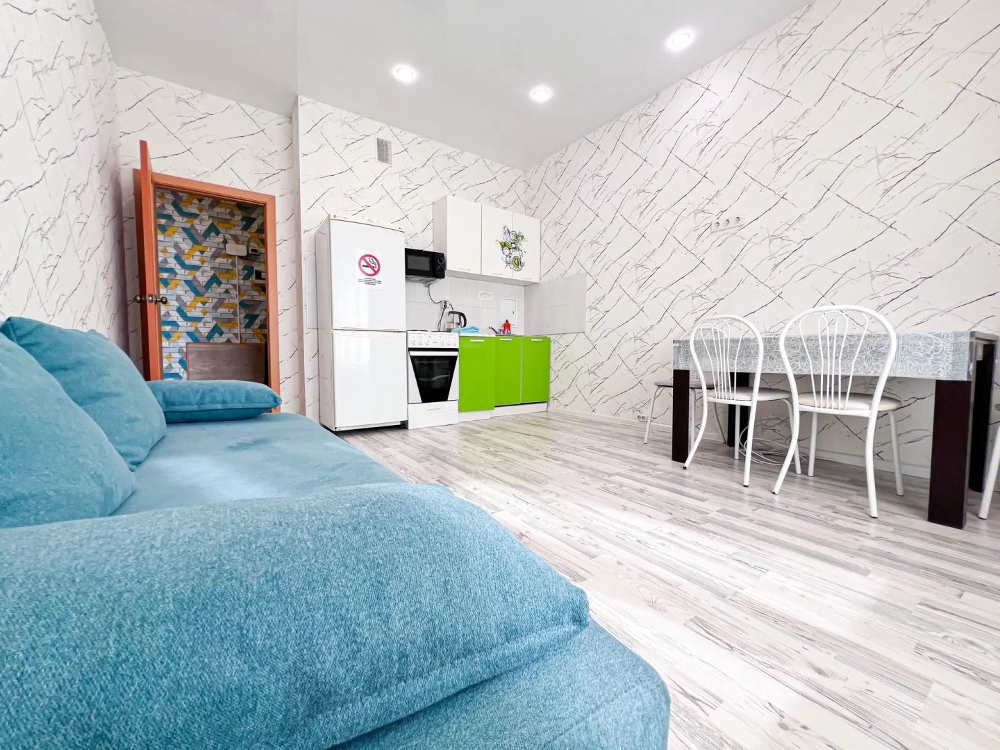 Апартаменты Красных Мадьяр 14