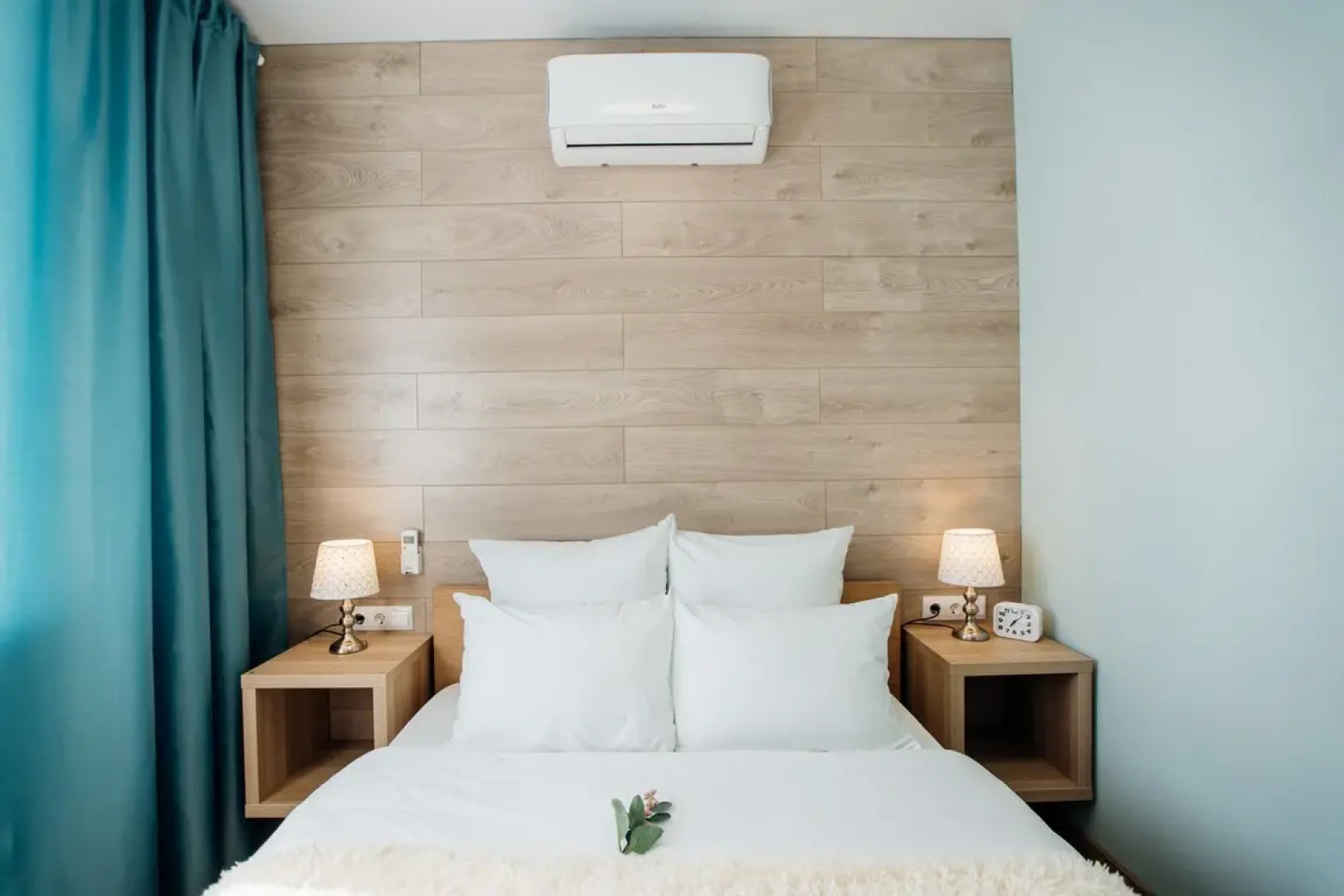 Апартаменты Однокомнатные с Отдельной спальней на Переулке Хрустальном 27 на 9 этаже