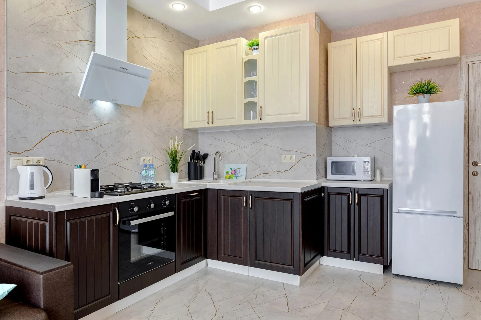 Апартаменты с балконом и видом на горы Sea Breeze & SPA