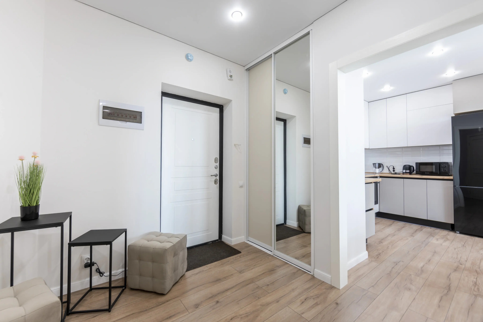 ДомТут - Апартаменты у Аквапарка "Айвазовский"