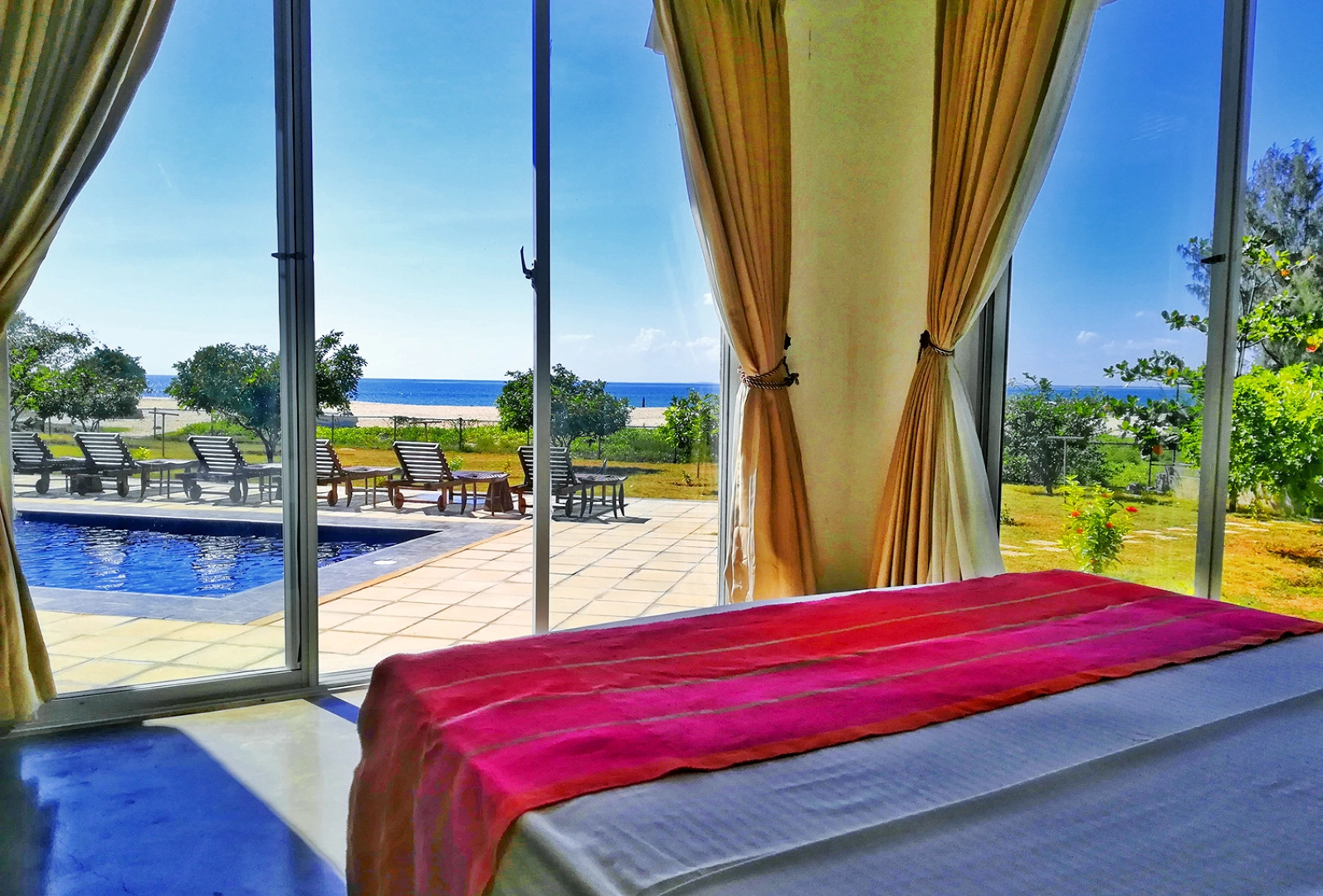 Отель Kayjay Beach House