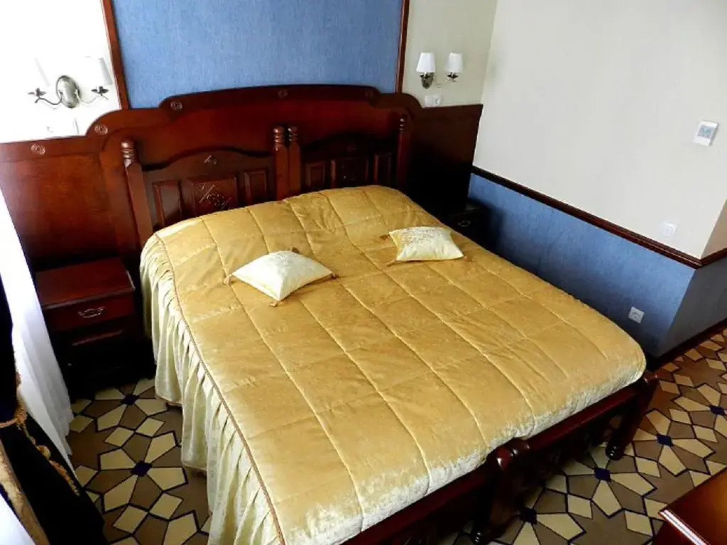 Гостиница Гарни