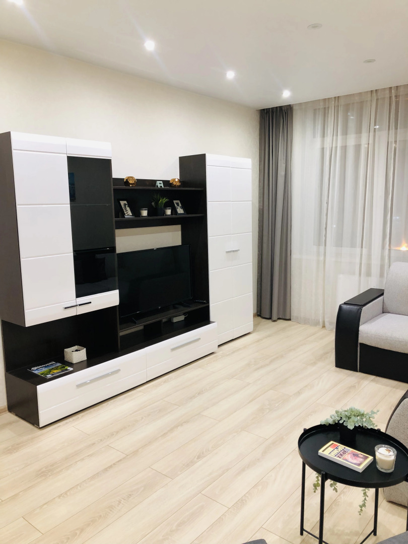 Квартира Aurora Apartment