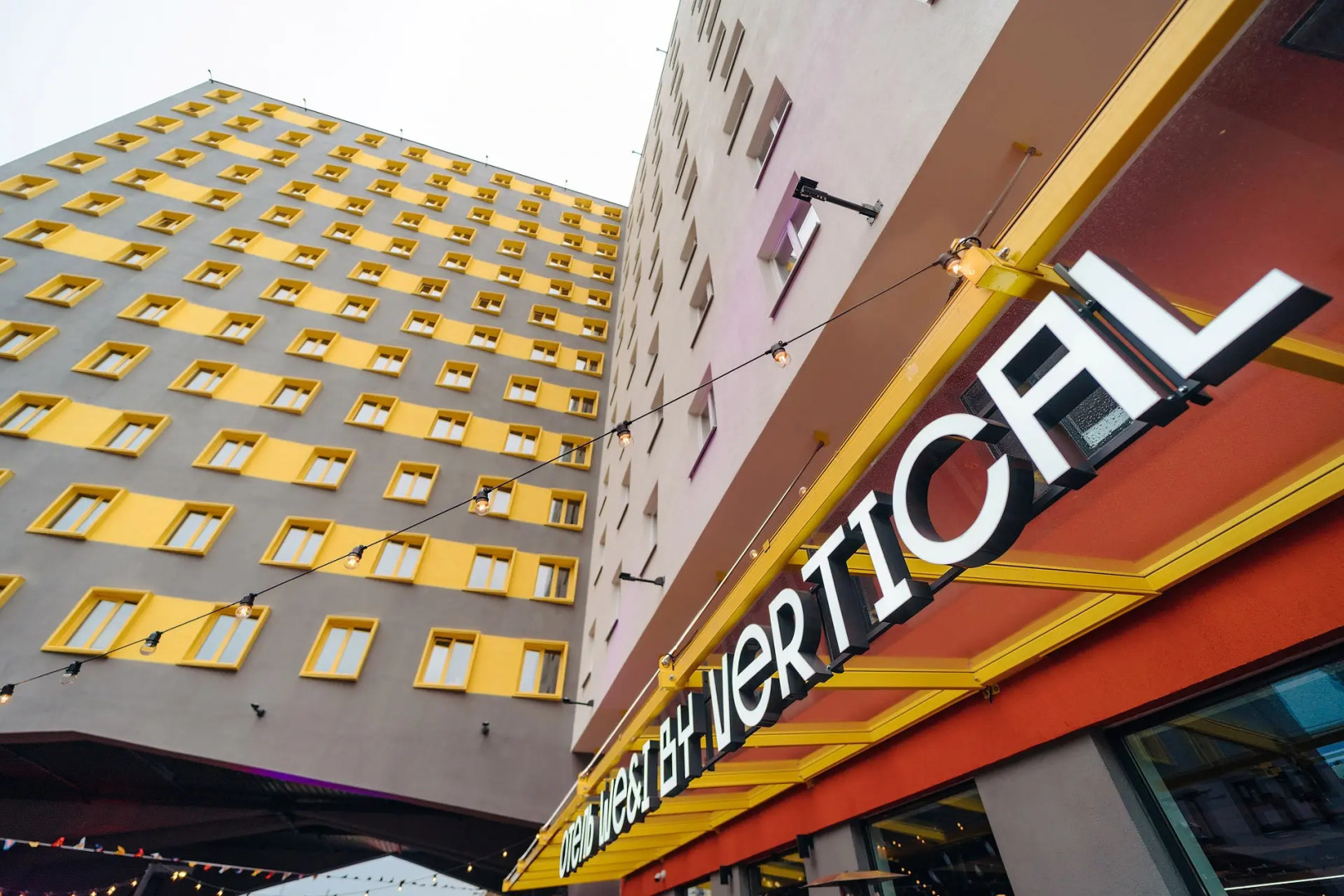 Апарт-отель Vertical We&I Лесная