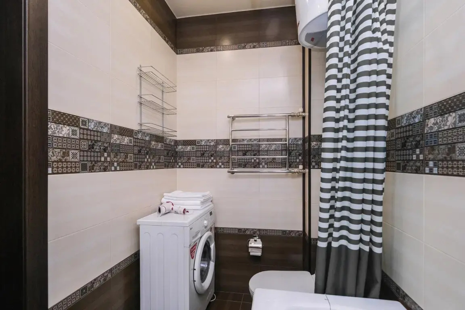 Апартаменты Домант Романова 60 (1)