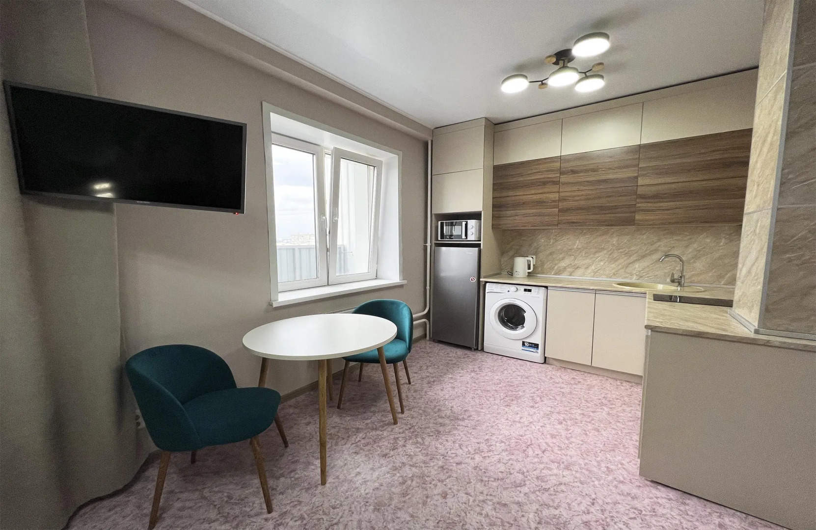 Апартаменты Добрые Сутки на Декабристов 22-153