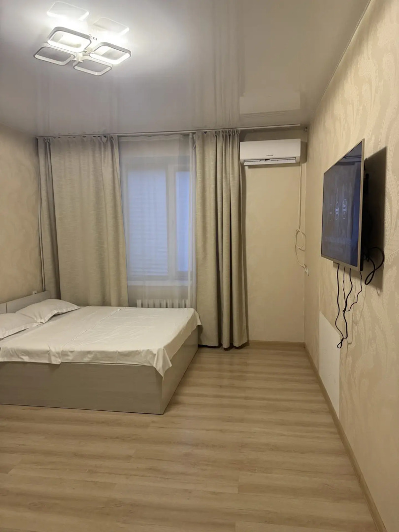 Апартаменты White на Комарова 45