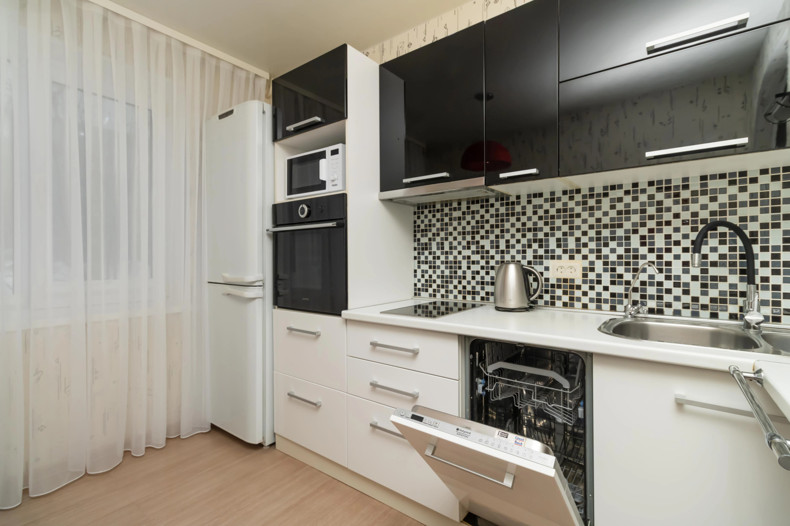 Апартаменты на Комарова 133а