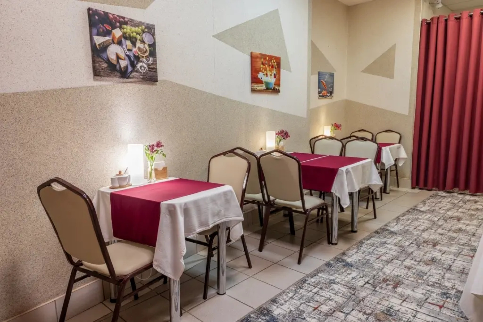 Отель Искра