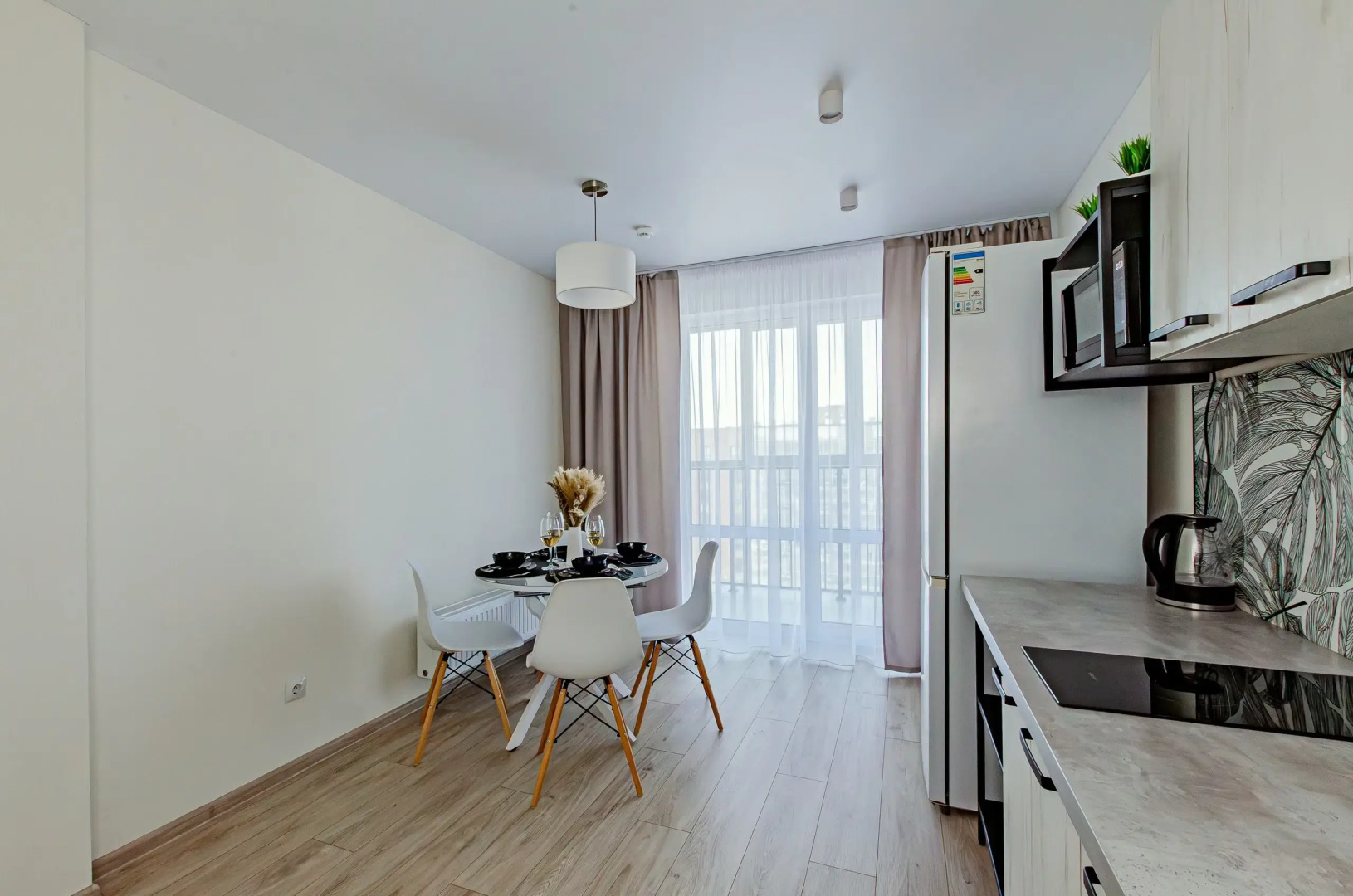 Апартаменты на Теплых Встреч с шикарным видом