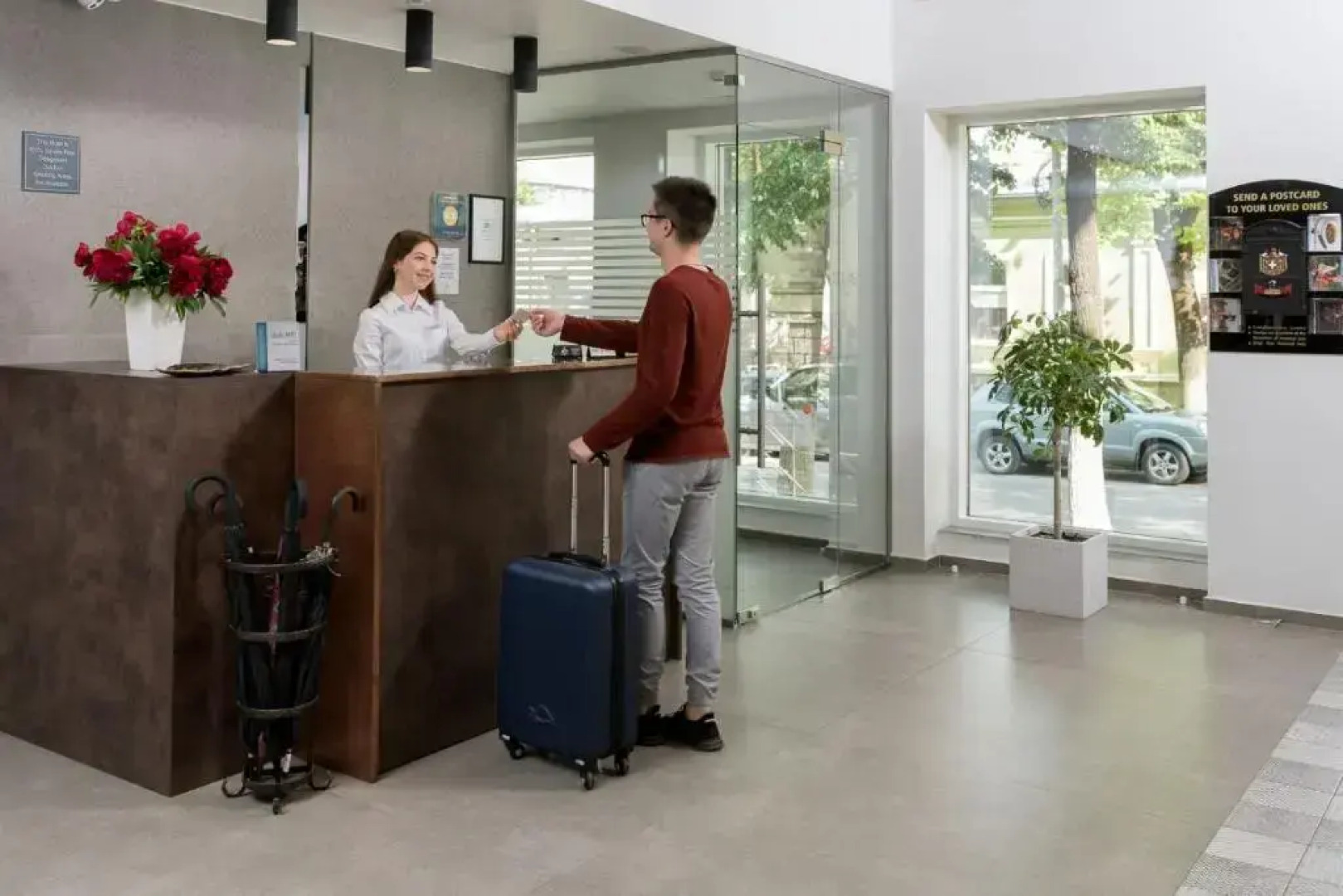 Отель Thomas Albert